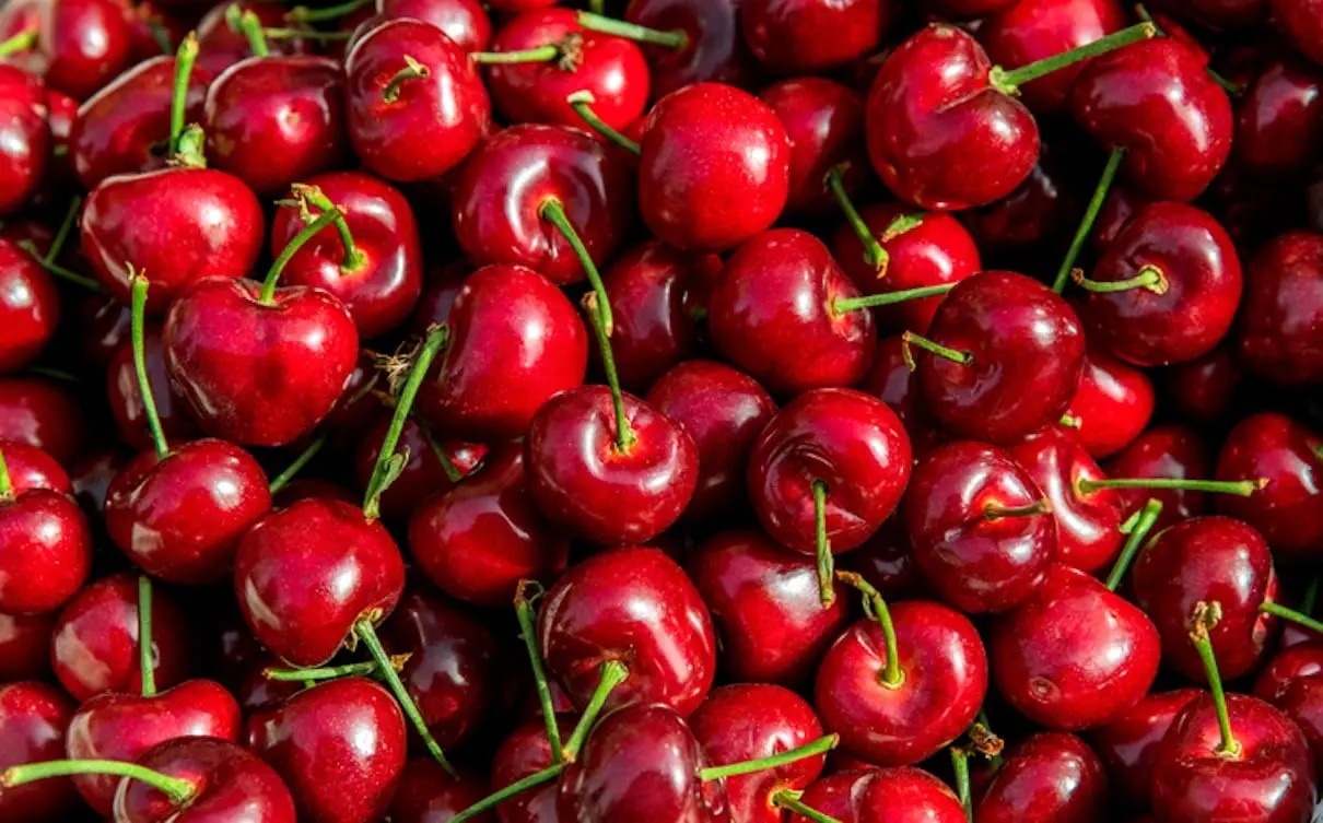 Nighttime Juice Trend: How a Simple Drink Is Boosting Sleep